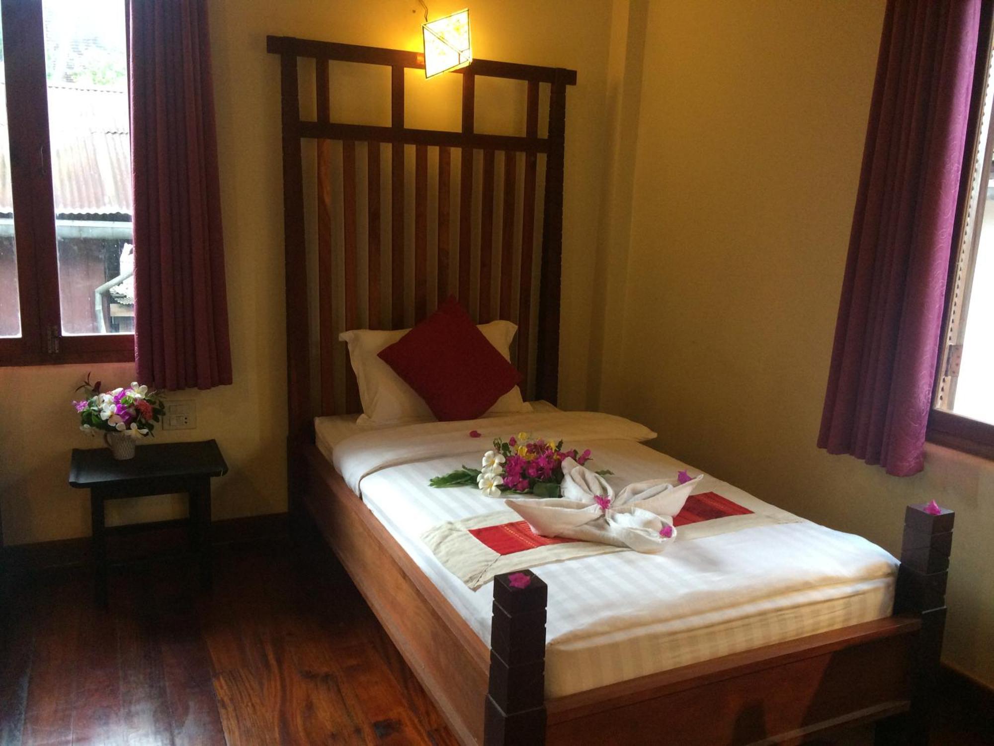 Chaluenxay Villa Luang Prabang Exterior photo
